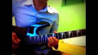 California king bed (solo cover) -