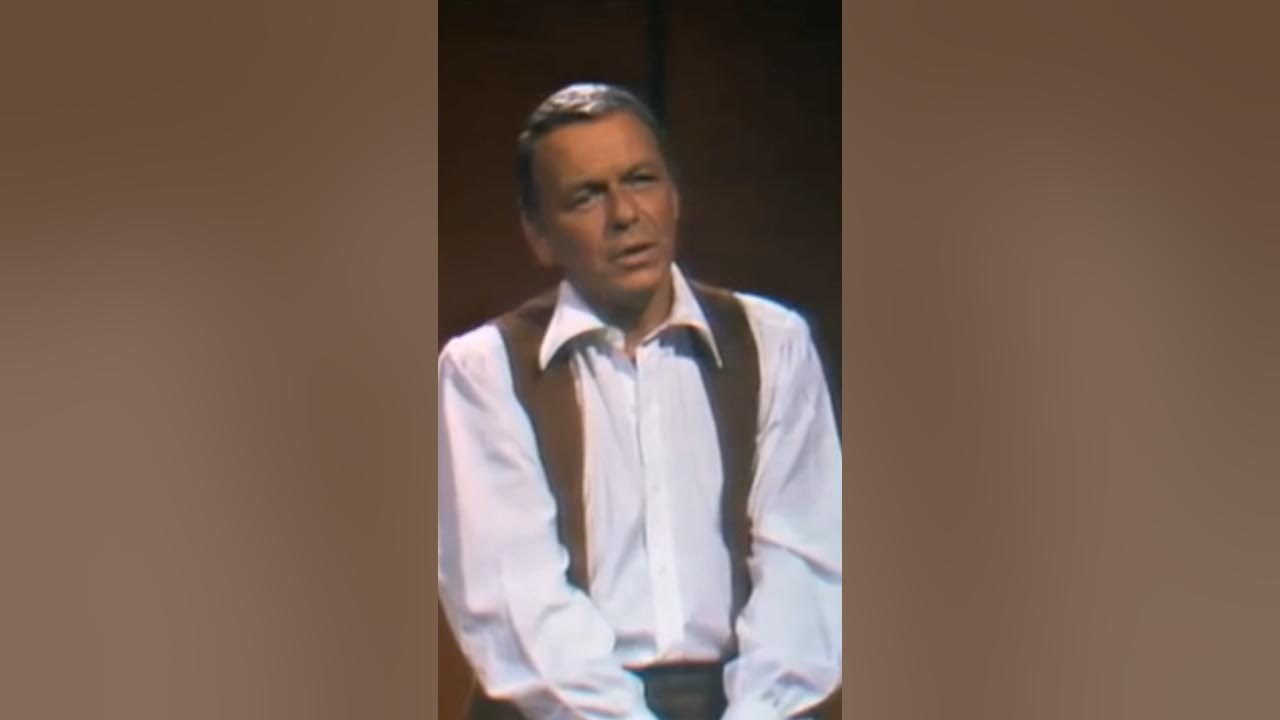 Frank SInatra performing the lovely tune “Little Green Apples” from the 1968 album ‘Cycles’ 🍏 Frank SInatra performing the lovely tune “Little Green Apples” from the 1968 album ‘Cycles’ 🍏