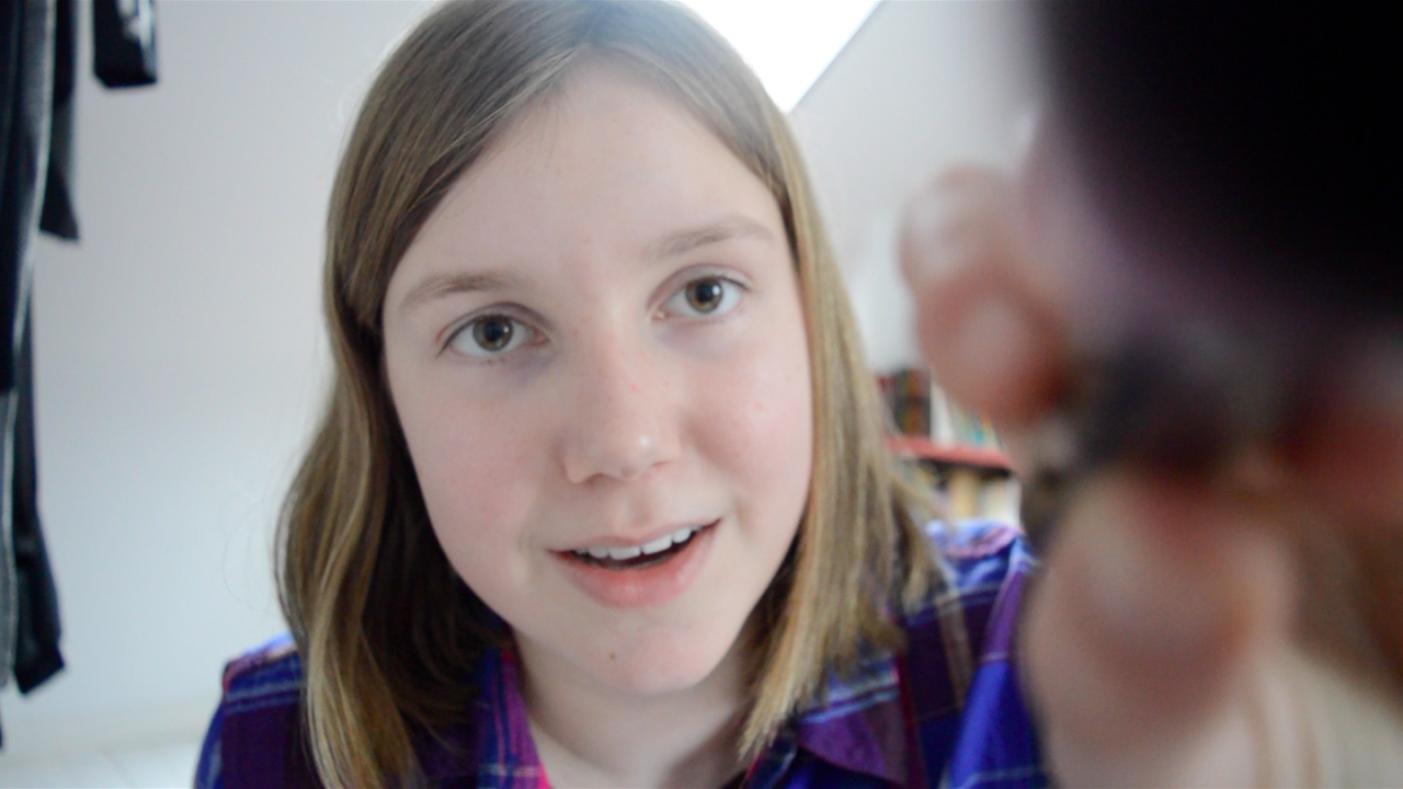 ASMR: personal attention ~ face brushing ~ whispering