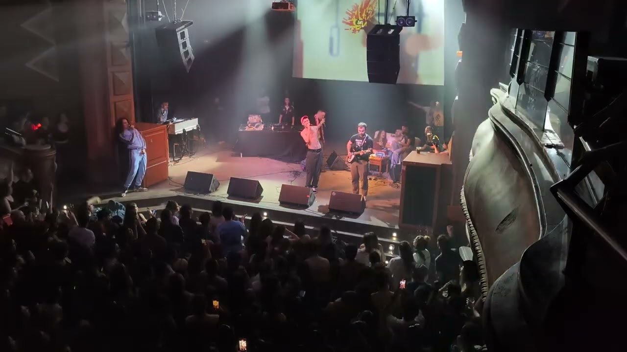 Chill Mafia - Merezi ote ft. Martin Ziriza | Directo @ Kafe Antzokia 04/01/2025