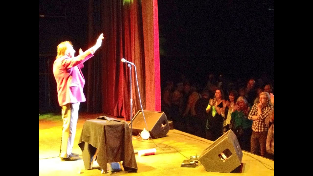 Happiness Ken Dodd Radio Interview - YouTube