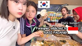 This is what happened when you let foreigners try NASI PADANG! ❤