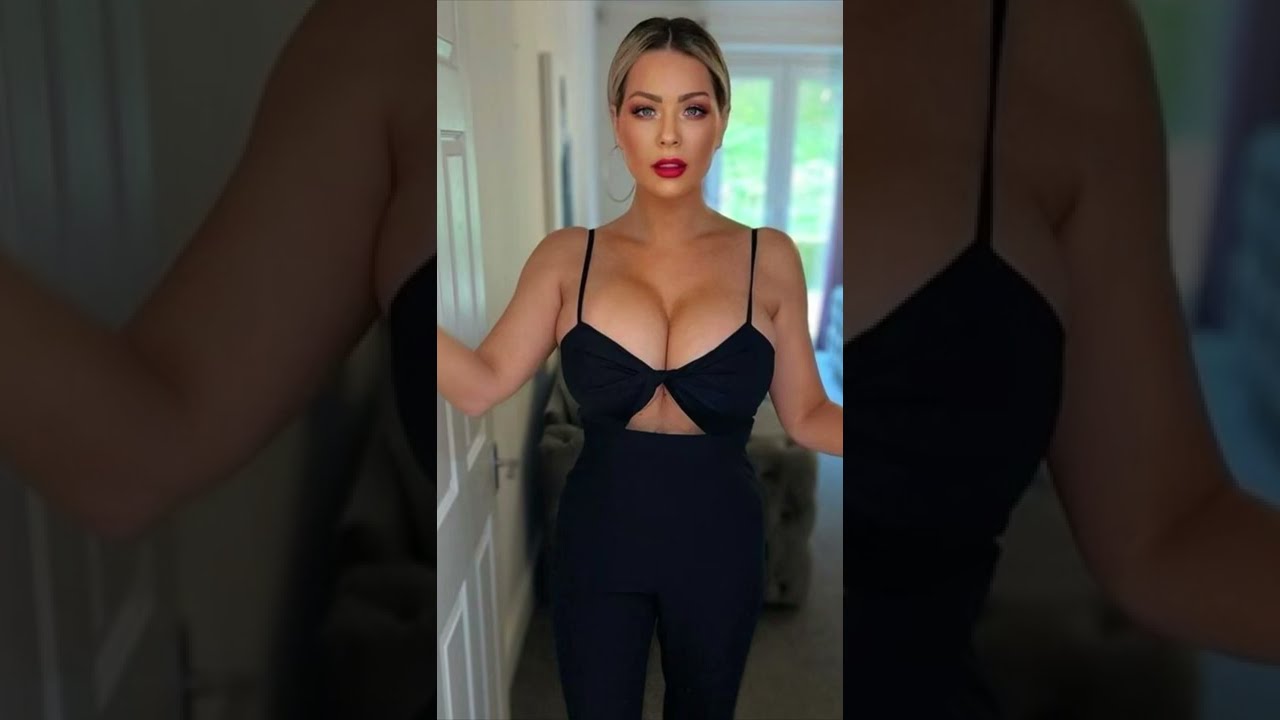Hot Nicole