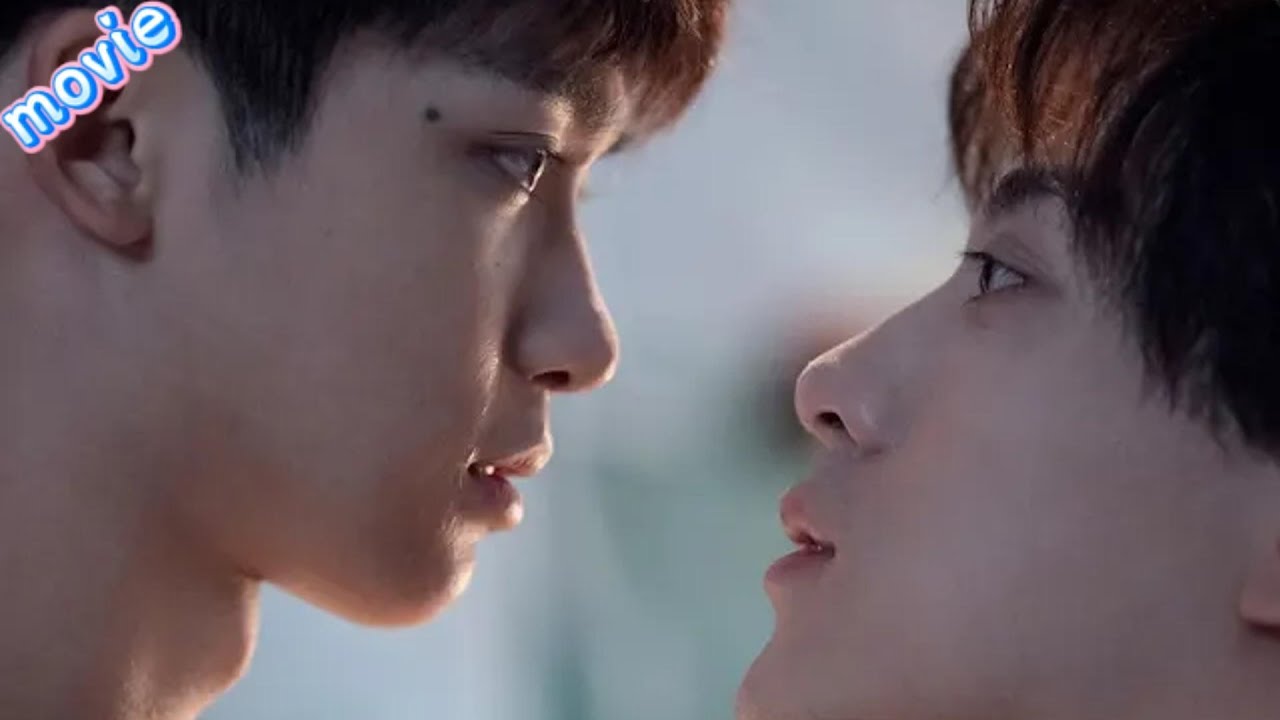 Флирт с змеёй⚠️Чи реально её лизнул?!Ву на коленях—ты не возбудился?! Скажи что-нибудь!💗🔥