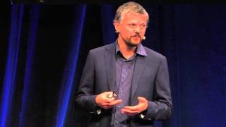 Closing the gap -- designing for real life | Thomas Sutton | TEDxBerlin