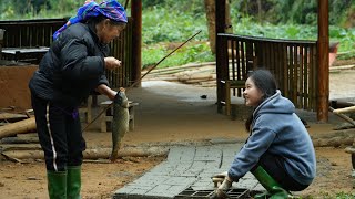 Download Lagu Een regenachtige dag: het pad naar de visvijver afmaken en bamboe eetstokjes maken MP3