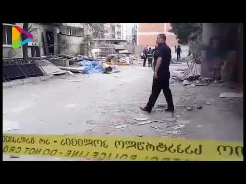 სანდრო ეულის ქუჩაზე მომხდარ აფეთქებას ერთი ადამიანი ემსხვერპლა   კადრები ადგილიდან