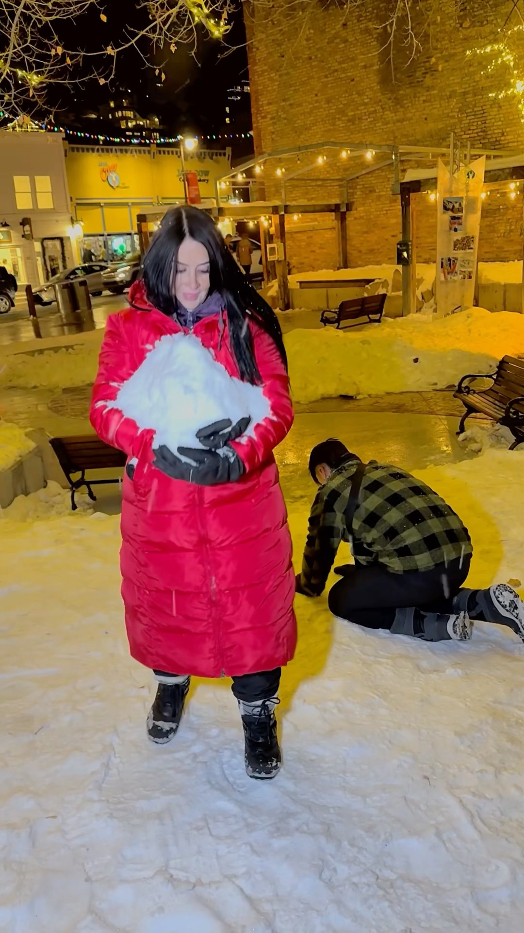 Cuando quieres jugar en la NIEVE con tu novia pasa esto??