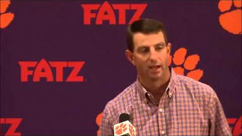 TigerNet.com - Swinney says his dancing is hopeles...