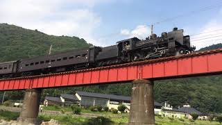 [Japanese railway] C56 type steam locomotive crossing the Oigawa (Oigawa Railway)