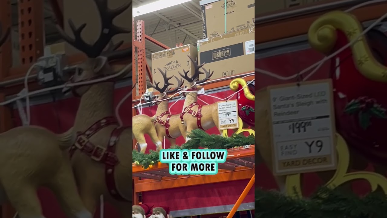 Santa sleigh at the Home Depot 