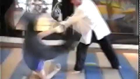 The Art of Effortless Power: Elbow splitting throw