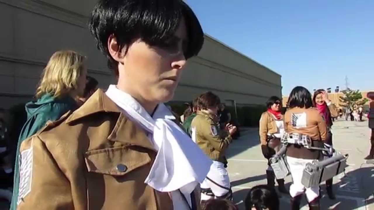 Anime North 2015 [Attack of the windy cravat] - YouTube