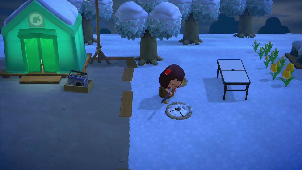 You eat while I play Animal Crossing !