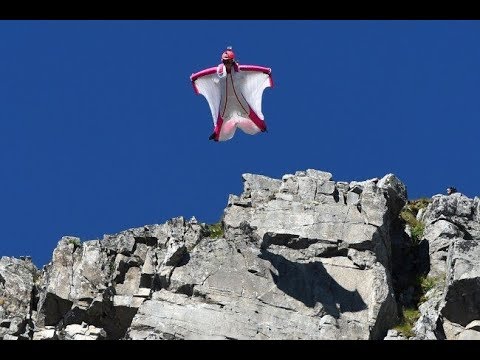 base jumper dies after parachute fails to open (graphic footage) - YouTube