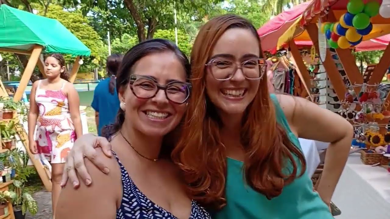 FEIRA LIVRE DA JAQUEIRA MUITA GENTE BONITA VENHA CONHECER 