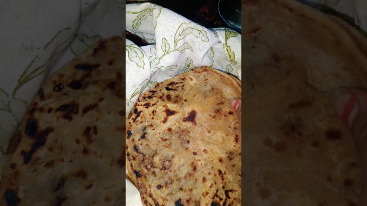 aloo ke parathe 😋🥔 