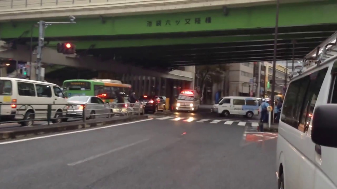 池袋六ツ又交差点交通事故 Tokyo S Dangerous Intersection Traffic Accident Youtube