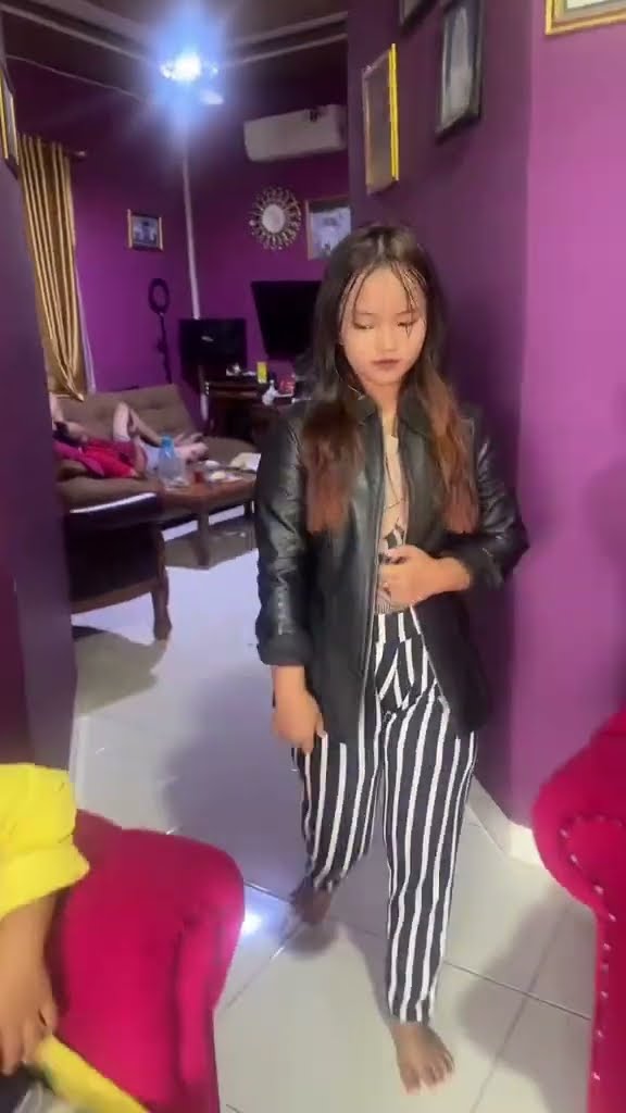 Vidio kocak dan gokil @nyaikembang1nyaikembang1 /anak pembalap dan anak santri ?