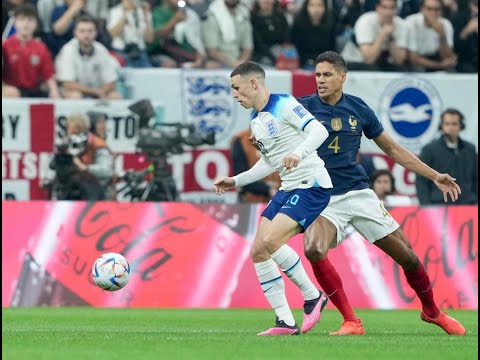 ملعب المونديال فرنسا تتأهل إلى نصف النهائي بعد الفوز أمام إنجلترا بهدفين لهدف