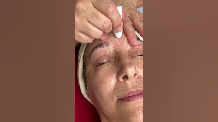 THE AGE SUMMUM LIFT TREATMENT