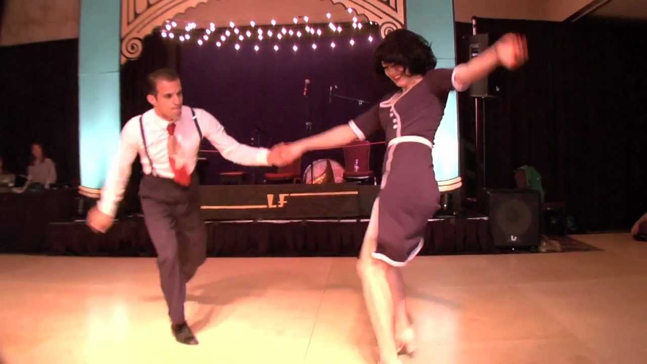 Lindy Focus XI: Shufflin' & Rollin'