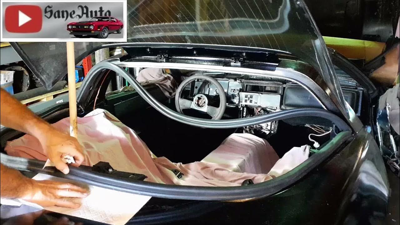 Install Classic car weatherstripping rear hatch cargo trunk lid (C4