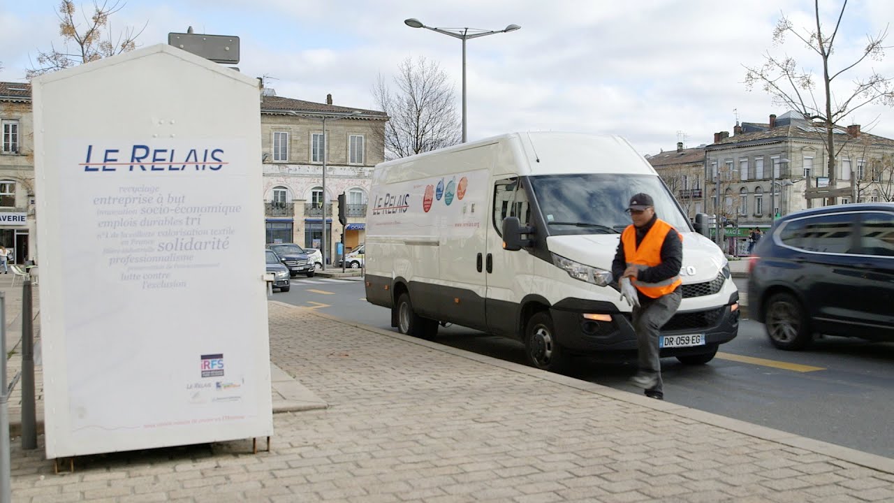 Le Relais Val-de-Seine : Aux vêtements, comme aux hommes, nous redonnons de l'emploi.