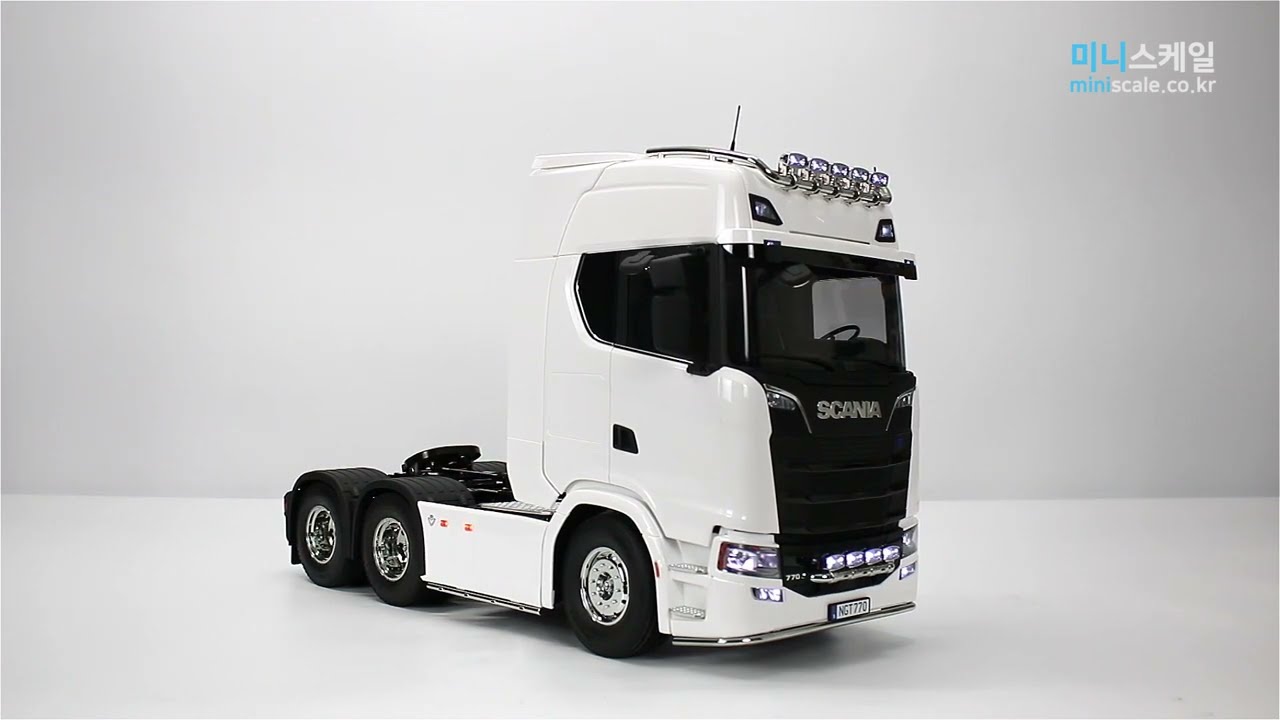 1/14 R/C Tamiya Scania 770 S Pure White #56368 - YouTube