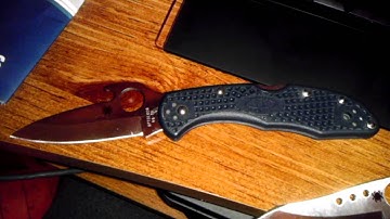 Spyderco knives