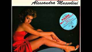 Alessandra Mussolini - Carta vincente chords