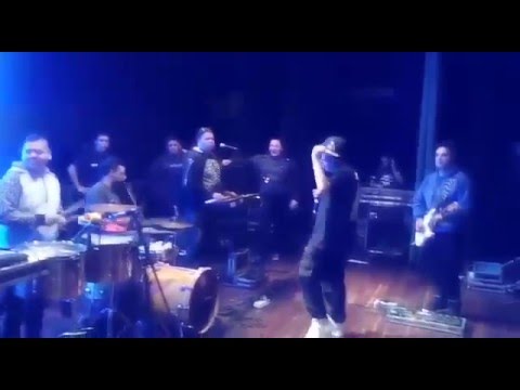 YouTube에서 Tito y La Liga - Prueba de Sonido (En vivo) Mayo 2016 보기 YouTube에서 Tito y La Liga - Prueba de Sonido (En vivo) Mayo 2016 보기