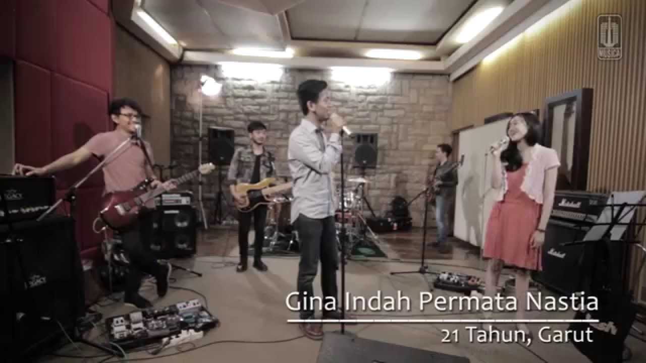 d'Masiv Feat. Gina - Natural (Studio Live Jamming)