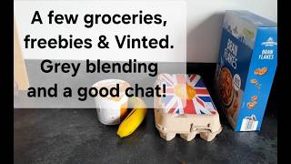 A few groceries, freebies & Vinted. Greyblending and a good chat!