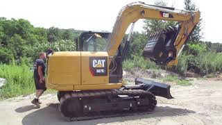 FOR SALE 2018 CATERPILLAR 307E2. EXCAVATOR LIKE NEW LOW HOURS WITH NEW THUMB