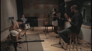 Los Folkloristas - El Coco (Son Jarocho) (en directo en el estudio) chords