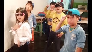 20180108 C dance sing