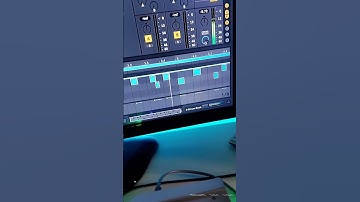 Thumbnail of Improvising a mini-cover of Moby in real time. #Moby #Porcelain #AbletonLive #Novation