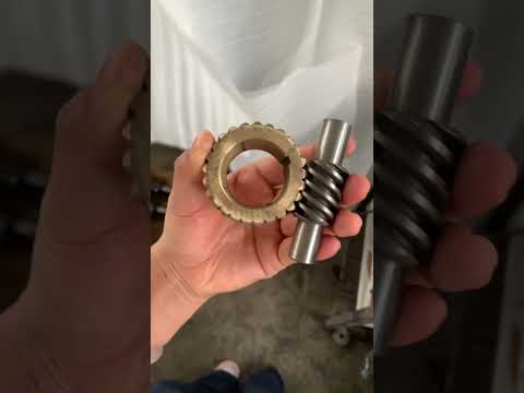 The Worm Gear Pair Starts Moving Turbine Worm Daily Delivery Machine Tool 