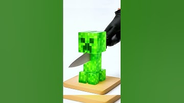 Cutting a Glass Minecraft Creeper 🦠 🧨 #satisfying #minecraft #ai
