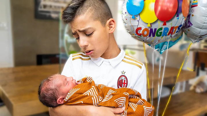 Ferran Meets His BABY BROTHER For The FIRST TIME!!...