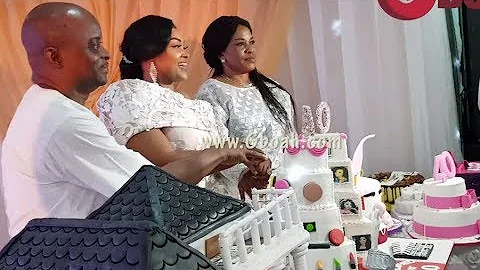 Mercy Aigbe Cuts Her Gigantic Cake With Her Loved Ones &Friends At Her 40Th Birthday Party In Lagos
