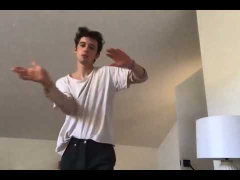 Troye Sivan dancing to "Automatic Driver" by La Roux | "Happy Saturday Queers" 10/3/2020