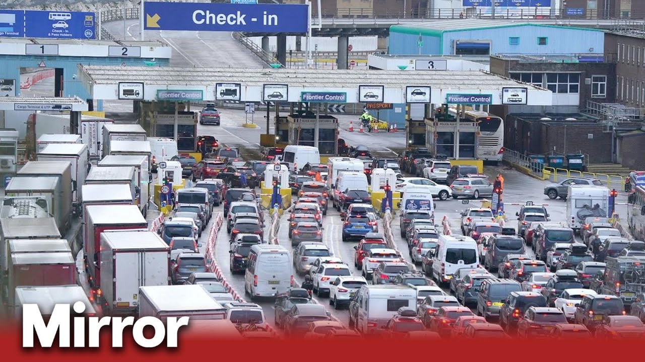 Dover delays: Coaches full of children stuck for 12 hours