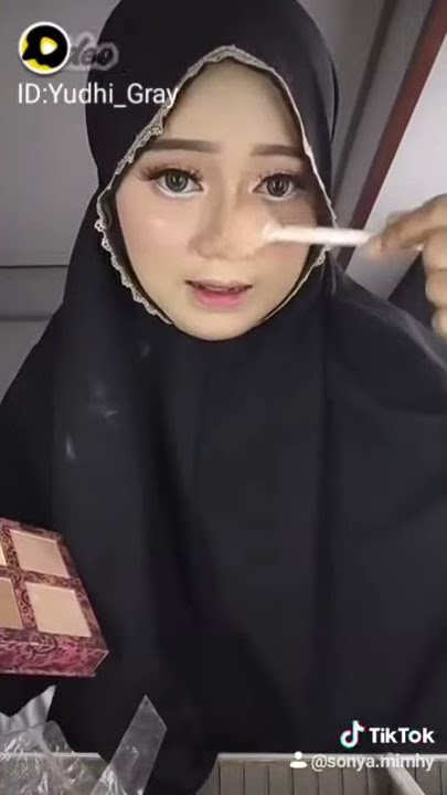 Cantik Karna Aplikasi