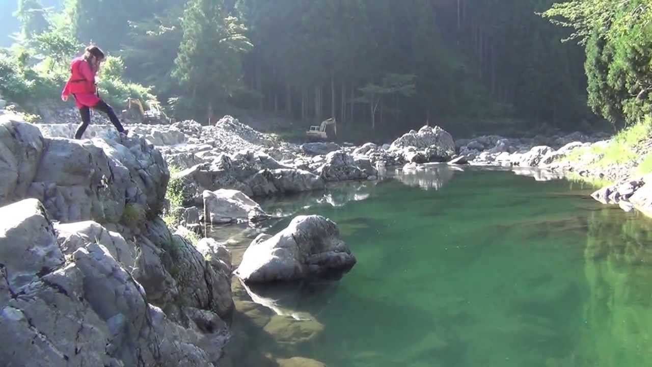 キャンプ なごみ 場 村