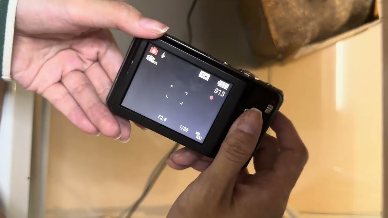 Lumix FH1 - YouTube