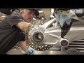 How to Perform a Final Drive Service on a 2007 BMW R1200RT