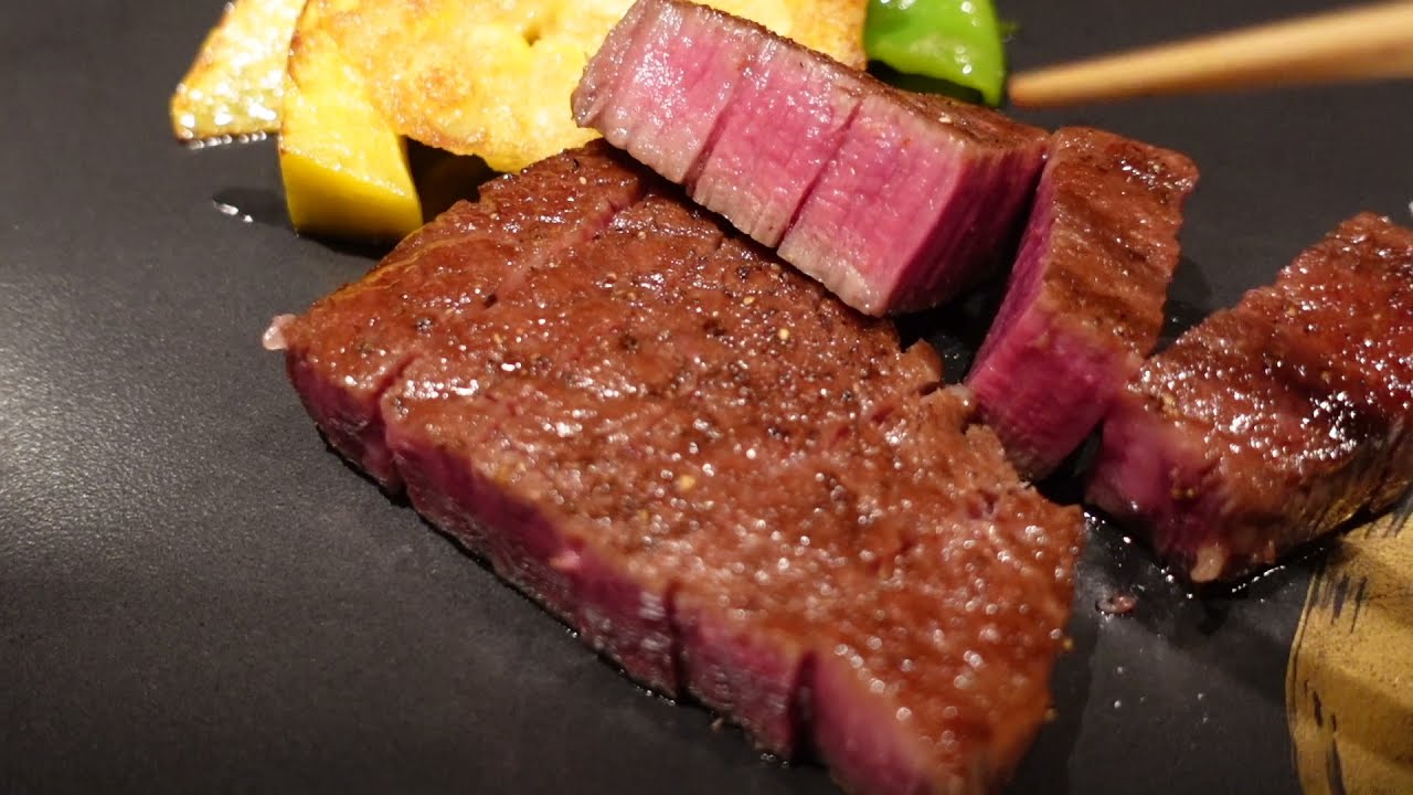 400 wagyu steak in Tokyo Teppanyaki in Japan YouTube