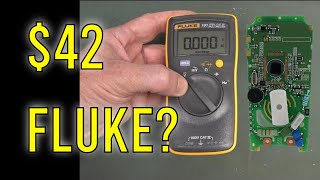 EEVblog 1574  REVIEW: Is the $42 Fluke 101 Multimeter Any Good?